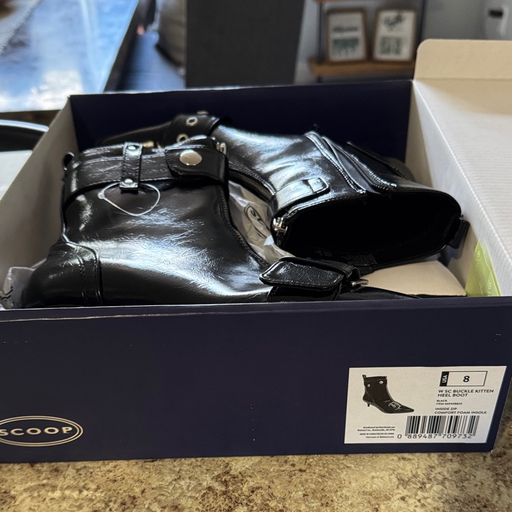 Scoop Black Leather Boots kitten heels